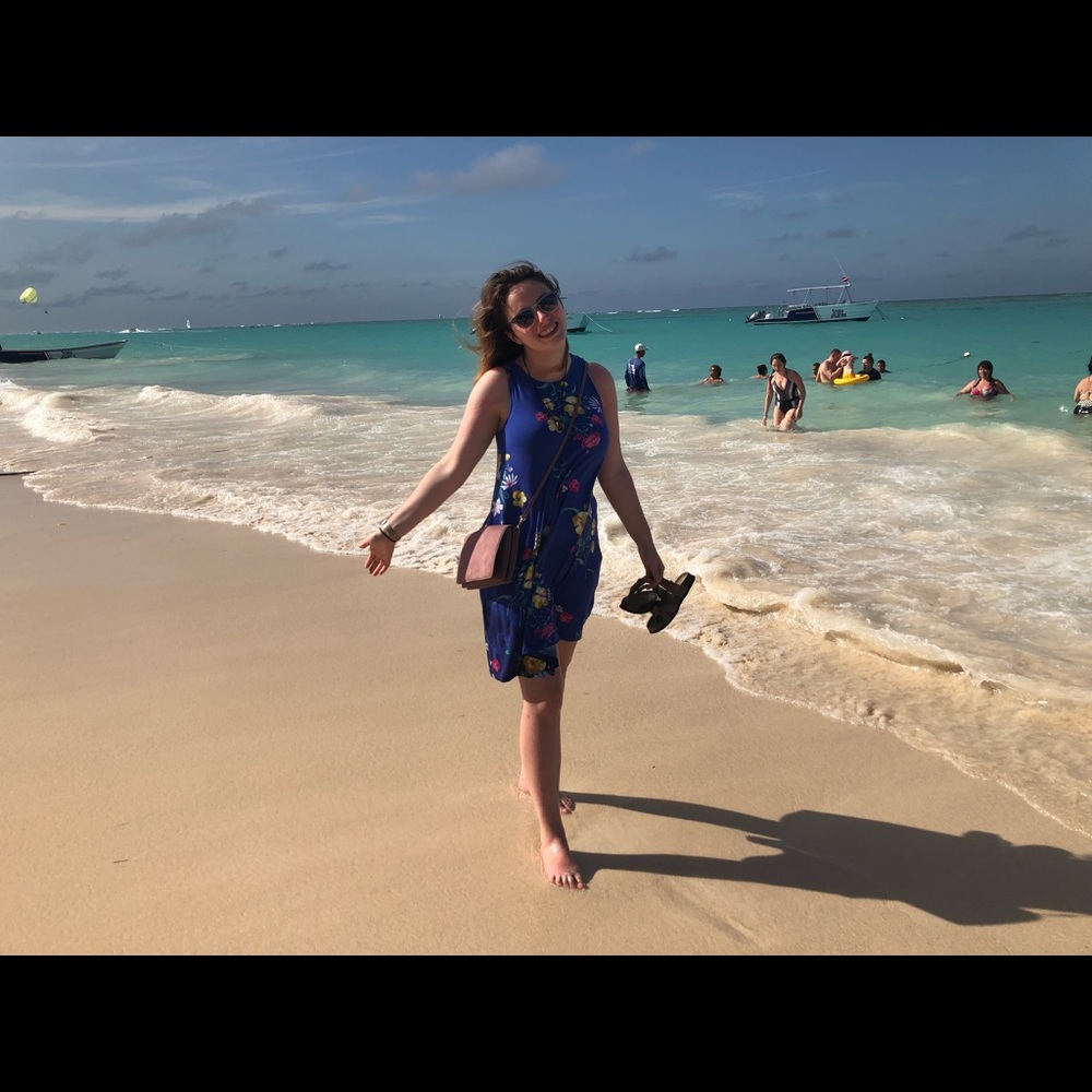 Meet your Posher, Kayla